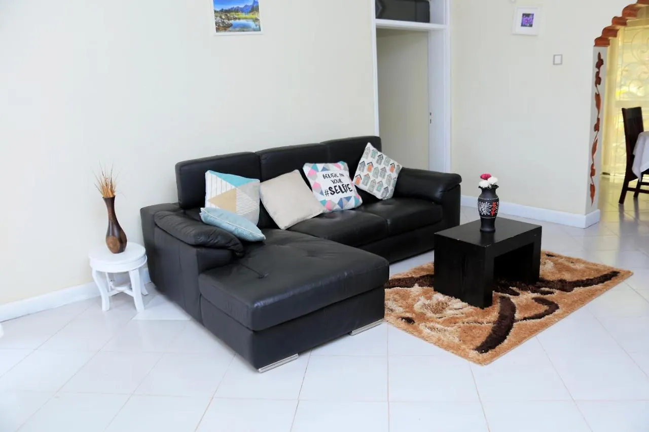 Ferienwohnung Jm Kampala Furnished Apart Seguku-Lubowa-Entebbe Road Apartment
